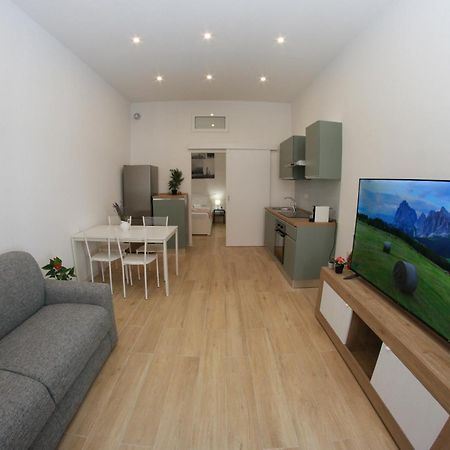 U Zone Apartment Bolonia Zewnętrze zdjęcie